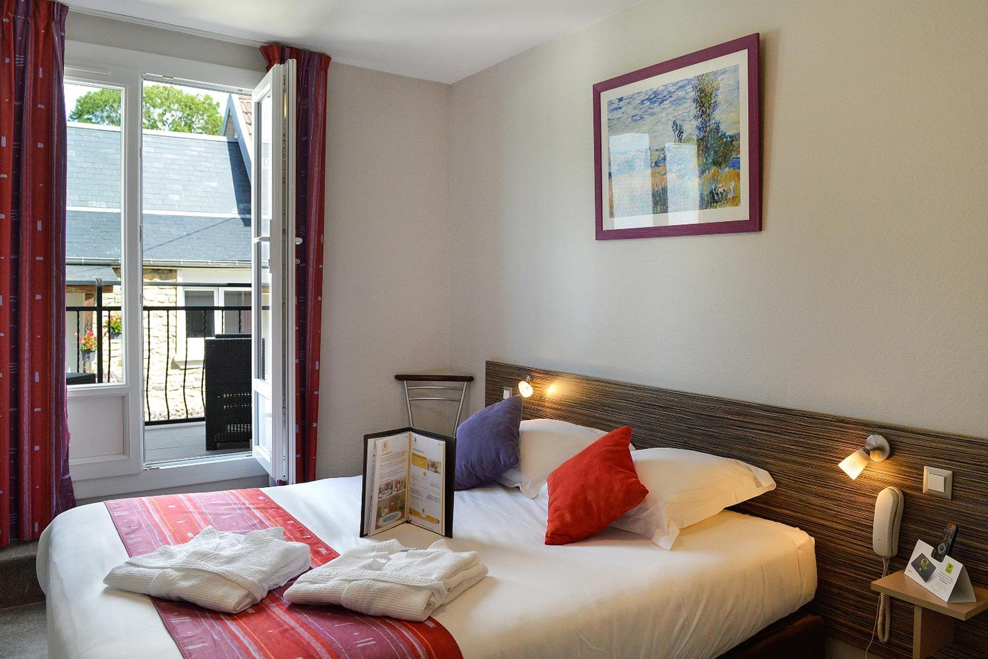 Logis Hotel Spa Restaurant Au Site Normand Clécy 외부 사진